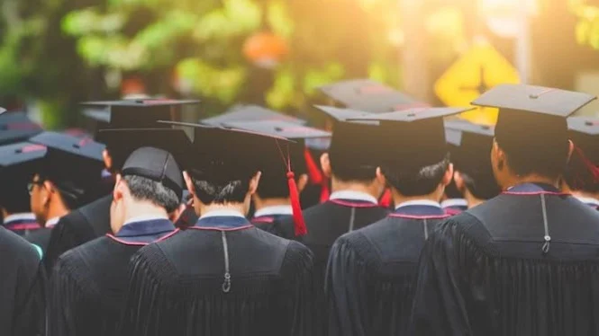 10 Jurusan Kuliah yang Dinilai Mulai Ketinggalan Zaman di Era AI, Benarkah Tidak Lagi Menjanjikan?