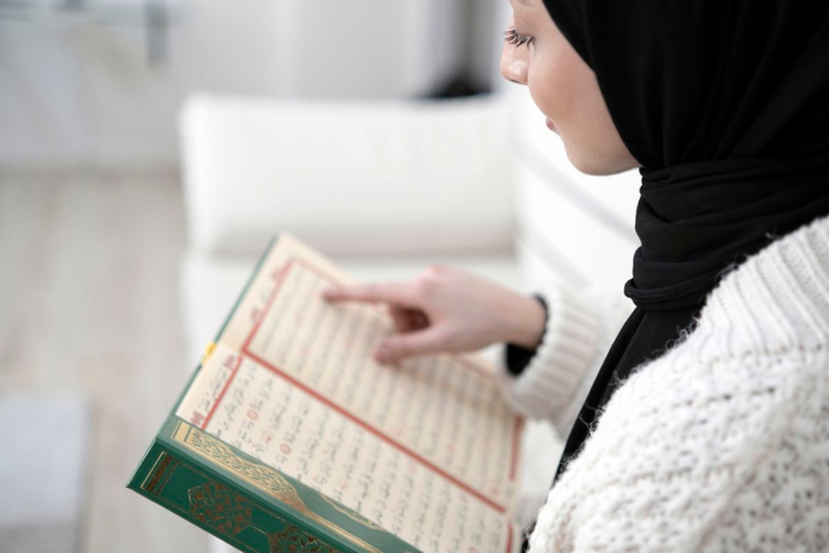 Larangan Terburu-buru Membaca Al-Qur’an