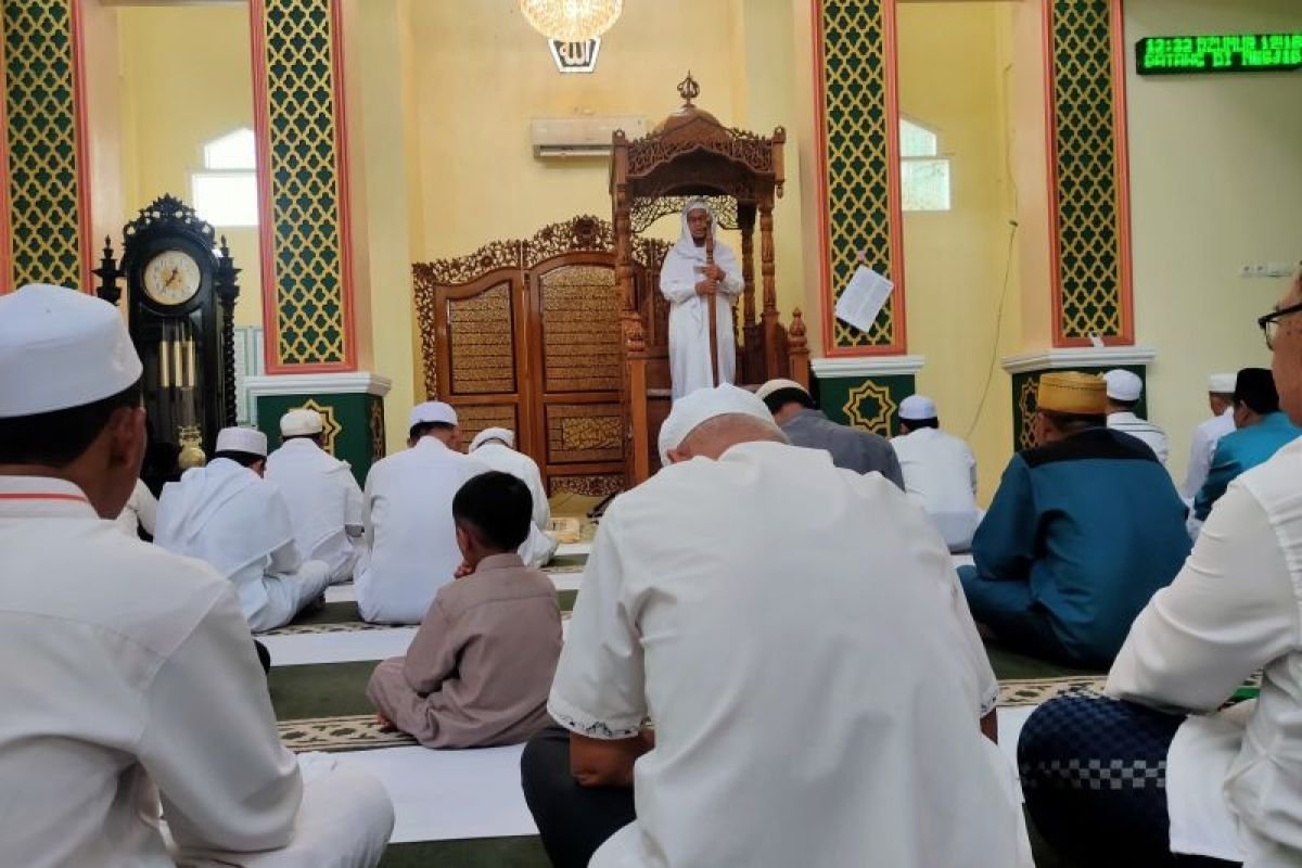 Hukum Mandi Jumat